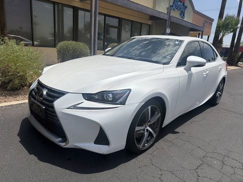 Used 2018 Lexus IS 300 AWD w/ Comfort Package image 2