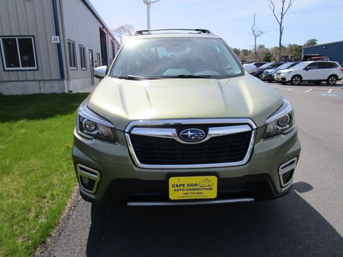 Used 2019 Subaru Forester Touring AWD/4WD image 3