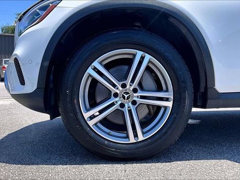 Used 2022 Mercedes-Benz GLC 300 4MATIC image 34