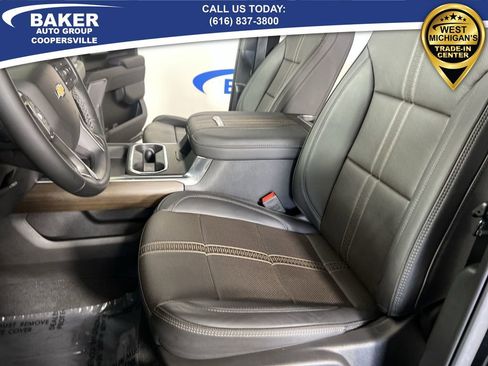 Used 2025 Chevrolet Silverado 3500 High Country w/ Technology Package image 19