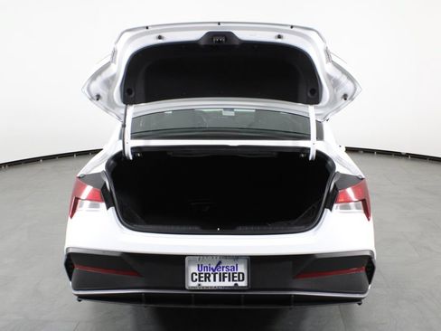 Certified 2026 Hyundai Elantra Sport FWD image 17