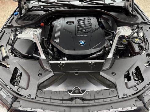 Certified 2022 BMW 540i xDrive w/ M Sport Package image 27