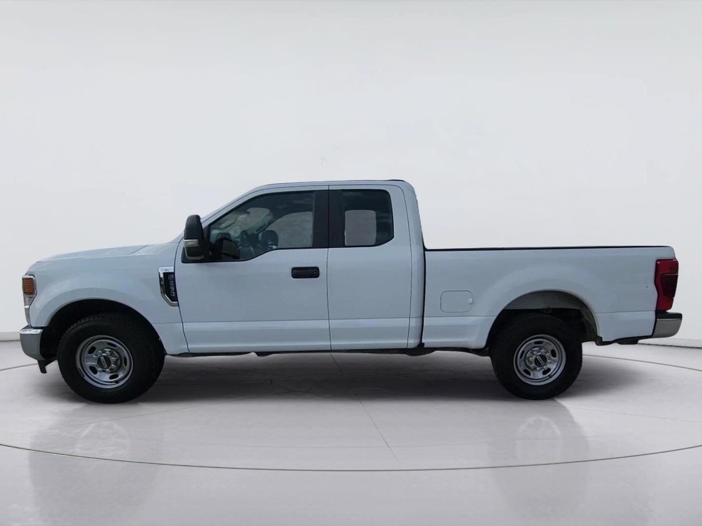 Used 2020 Ford F250 XL w/ Power Equipment Group RWD image 5