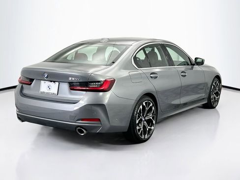 Certified 2025 BMW 330i Sedan w/ Premium Package image 5