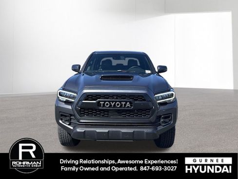 Used 2021 Toyota Tacoma TRD Pro AWD/4WD image 3