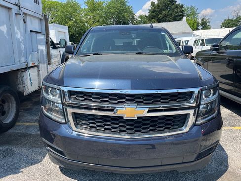 Used 2018 Chevrolet Tahoe LT AWD/4WD image 2