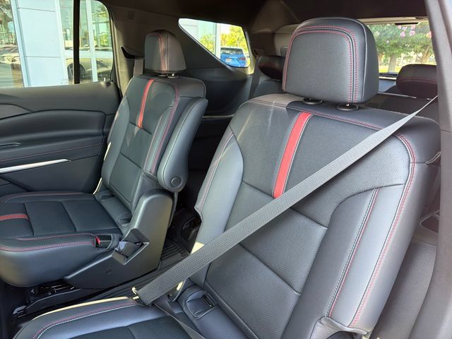 New 2026 Chevrolet Traverse RS FWD image 24