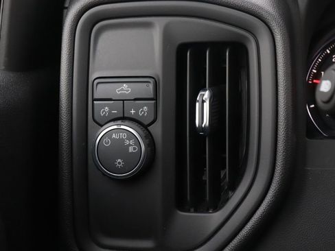 Used 2025 Chevrolet Silverado 1500 W/T RWD image 21