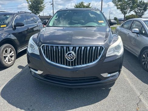 Used 2015 Buick Enclave Leather w/ Trailering Package FWD image 2