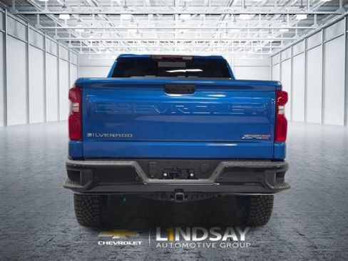 Used 2024 Chevrolet Silverado 1500 ZR2 AWD/4WD image 7