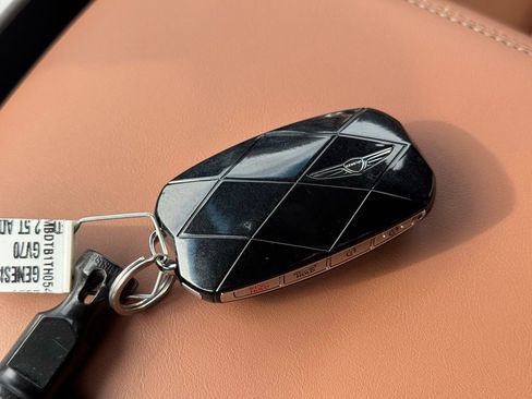 New 2026 Genesis GV70 2.5T Advanced image 38