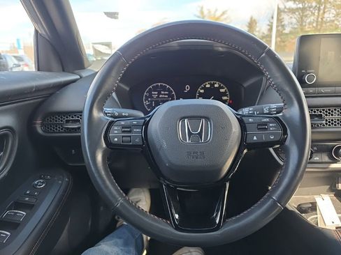 Used 2024 Honda HR-V Sport image 13