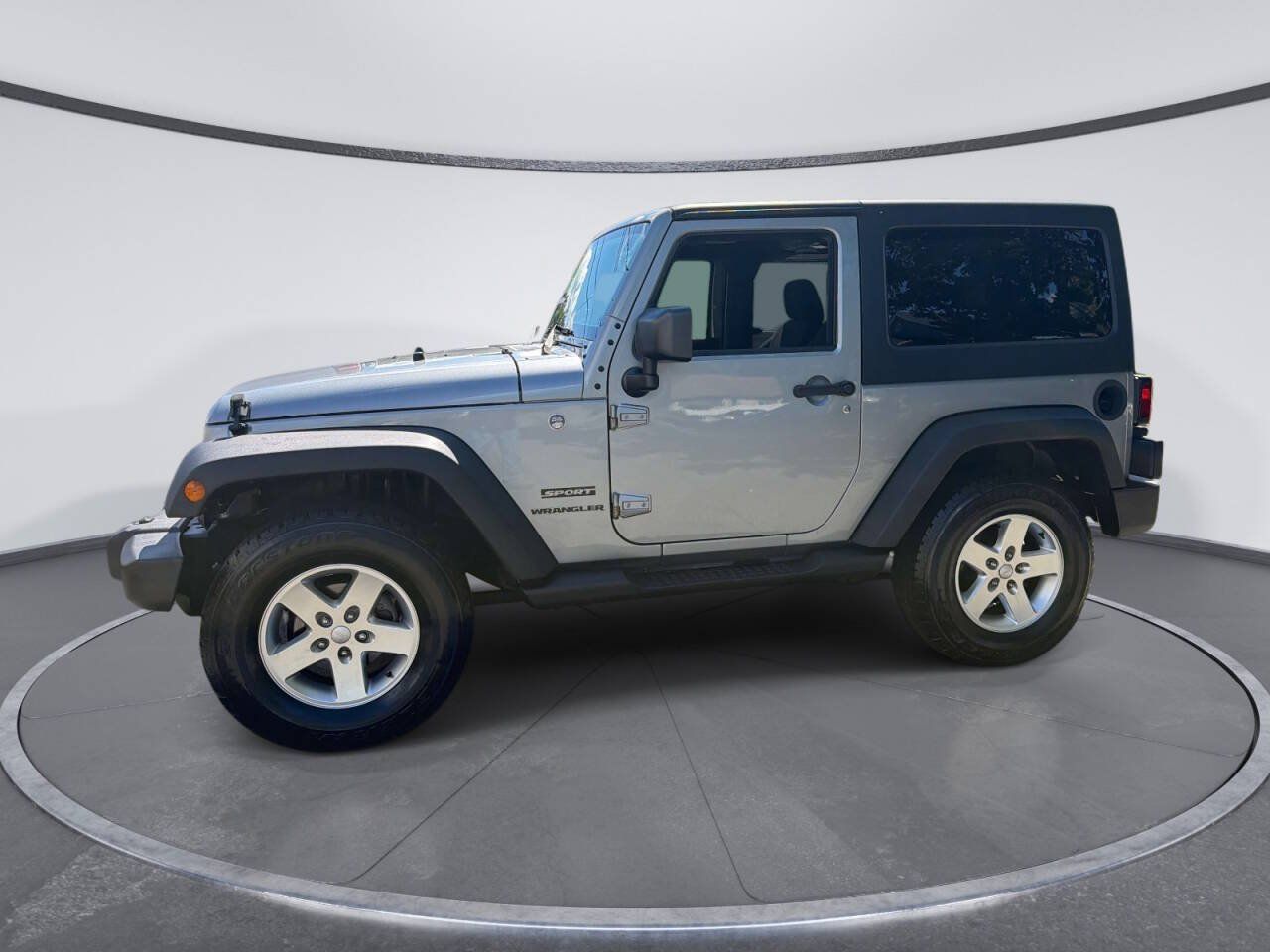 Used 2016 Jeep Wrangler Sport w/ Quick Order Package 24S AWD/4WD image 2