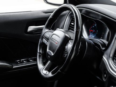 Used 2017 Dodge Charger R/T RWD image 23