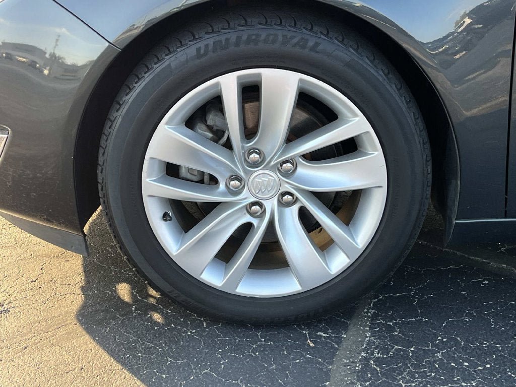 Used 2015 Buick Regal Premium FWD image 9