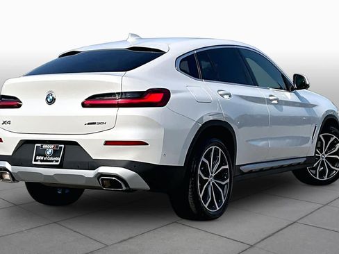 Used 2024 BMW X4 xDrive30i w/ Premium Package AWD/4WD image 12