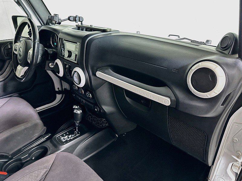 Used 2013 Jeep Wrangler Unlimited Sport AWD/4WD image 24