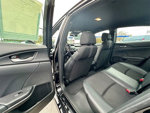 Used 2021 Honda Civic Sport image 17