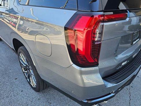 New 2026 GMC Yukon XL Denali Ultimate image 15
