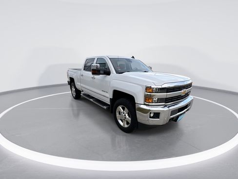 Used 2017 Chevrolet Silverado 2500 LTZ w/ Vortec Plus Package image 2