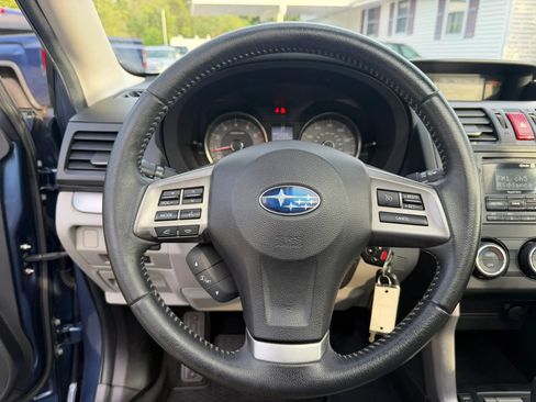 Used 2014 Subaru Forester 2.5i Limited AWD/4WD image 20