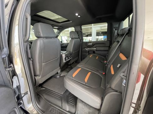 Certified 2023 GMC Sierra 2500 AT4 w/ AT4 Premium Plus Package AWD/4WD image 13