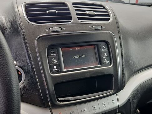 Used 2017 Dodge Journey SE FWD image 22