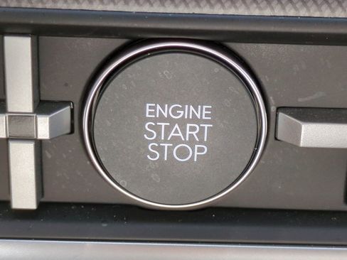 Used 2025 Hyundai Santa Fe XRT image 28