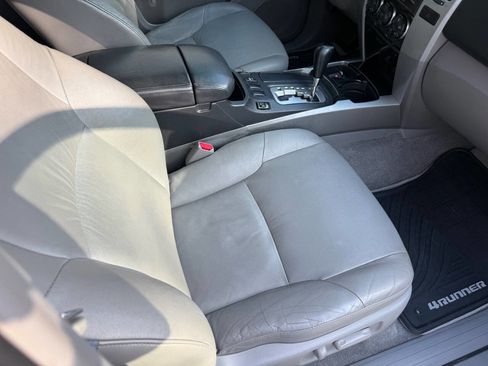 Used 2008 Toyota 4Runner Limited image 54