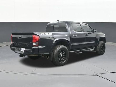 Used 2019 Toyota Tacoma TRD Sport w/ Technology Package AWD/4WD image 13