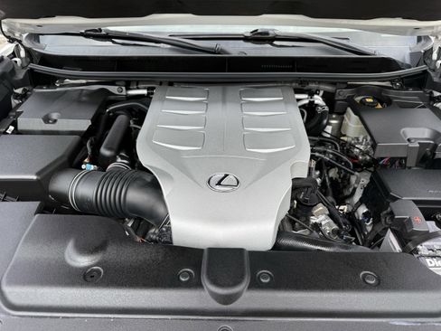 Used 2019 Lexus GX 460 Premium w/ Premium Package AWD/4WD image 34
