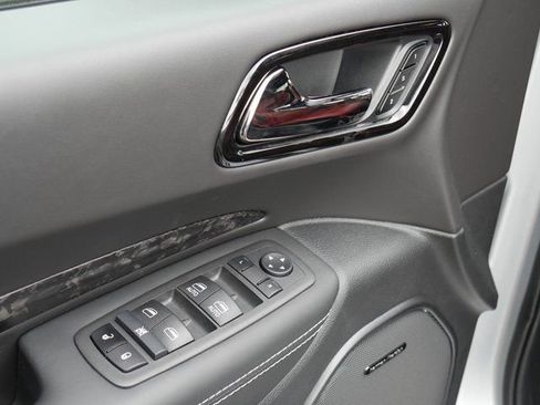 Used 2024 Dodge Durango SRT image 19