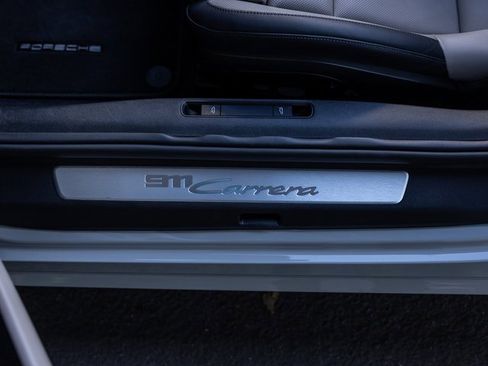 Used 2025 Porsche 911 Carrera image 26