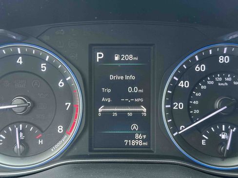 Used 2022 Hyundai Kona SEL image 25