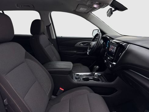 Used 2018 Chevrolet Traverse LT AWD/4WD image 41