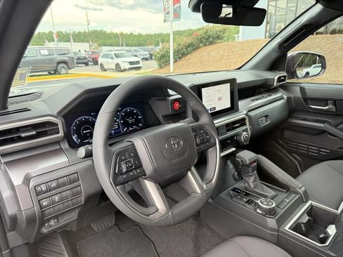 Used 2026 Toyota Tacoma TRD Off-Road AWD/4WD image 10