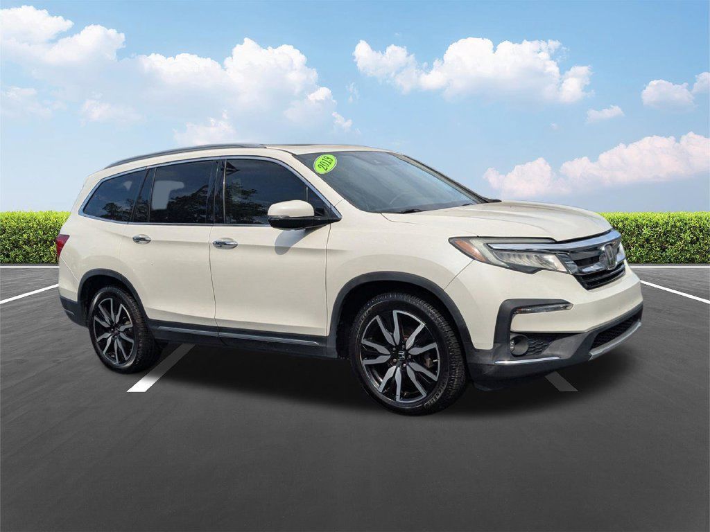 Used 2019 Honda Pilot Touring image 2