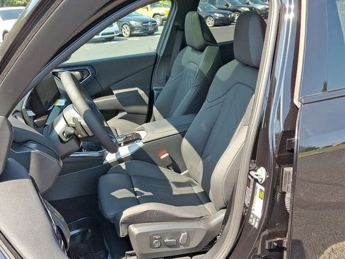 Certified 2025 BMW X3 xDrive30i w/ Premium Package image 13