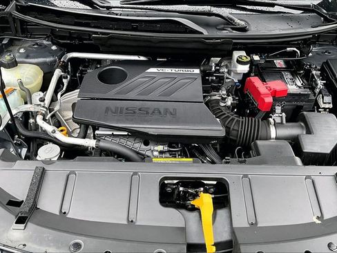 Used 2023 Nissan Rogue S image 22