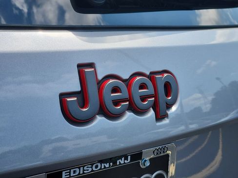 Used 2021 Jeep Grand Cherokee Trailhawk w/ Trailhawk Luxury Group AWD/4WD image 29