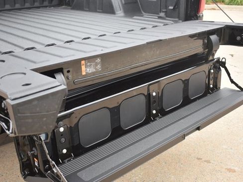 New 2026 Chevrolet Silverado 1500 Custom AWD/4WD image 15