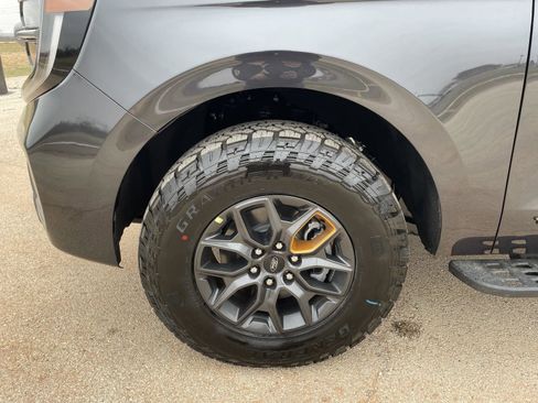 New 2026 Ford Expedition Tremor image 37