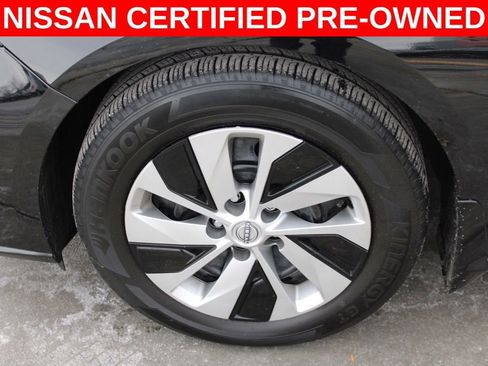 Certified 2024 Nissan Altima 2.5 S image 11