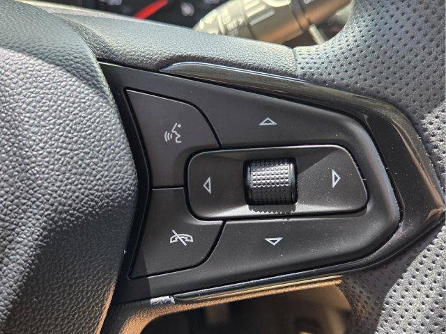 Used 2021 Chevrolet TrailBlazer LT w/ Convenience Package FWD image 32
