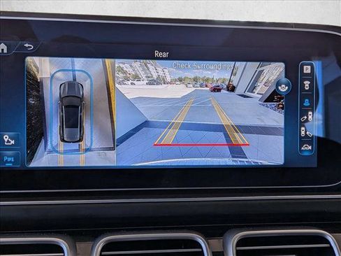 Certified 2024 Mercedes-Benz Maybach GLS 600 4MATIC image 13