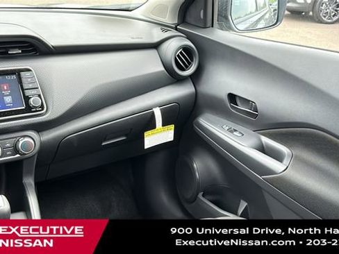 New 2025 Nissan Kicks Play S image 23