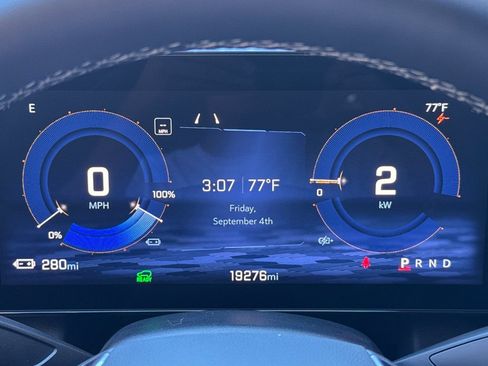 Used 2024 Chevrolet Equinox EV LT w/ LPO, Trailering Package AWD/4WD image 36