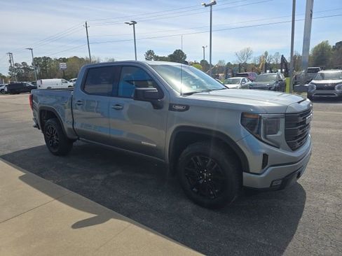 Used 2026 GMC Sierra 1500 Elevation AWD/4WD image 7