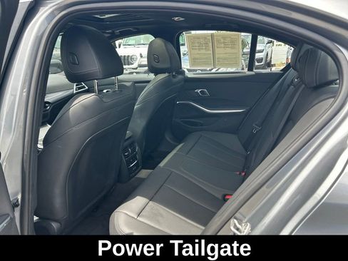 Used 2025 BMW 330i xDrive Sedan w/ Convenience Package AWD/4WD image 31