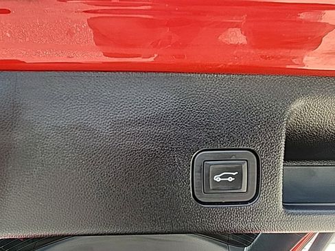 Certified 2024 Chevrolet Equinox EV LT AWD/4WD image 13